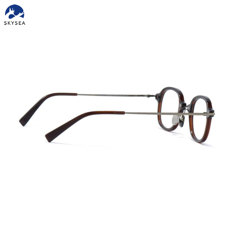 Fashion New Styles High Titanium Optical Frame Good Quality Glasses for Men And Women Eyeglasses Frames